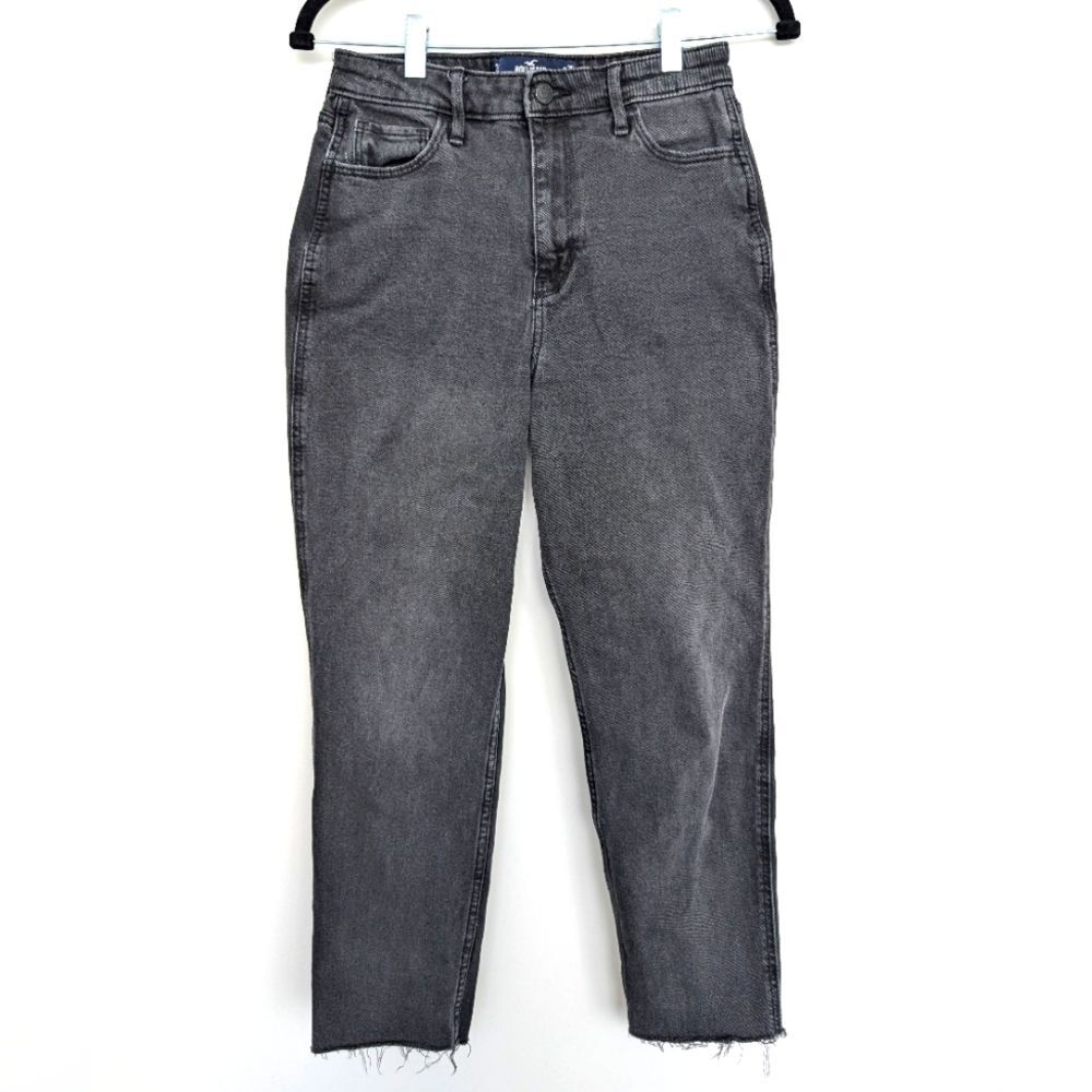 Hollister Ultra High-Rise Mom Jean Washed Black Sz 26S Raw Hem Denim